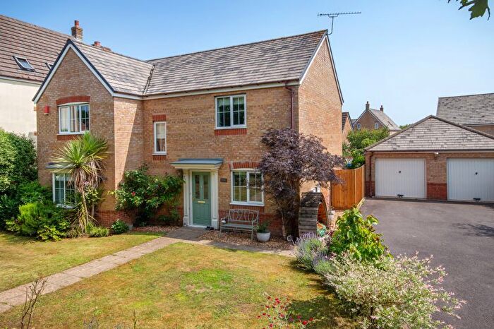 4 Bedroom Detached House For Sale In Amey Gardens, Totton, Southampton, SO40