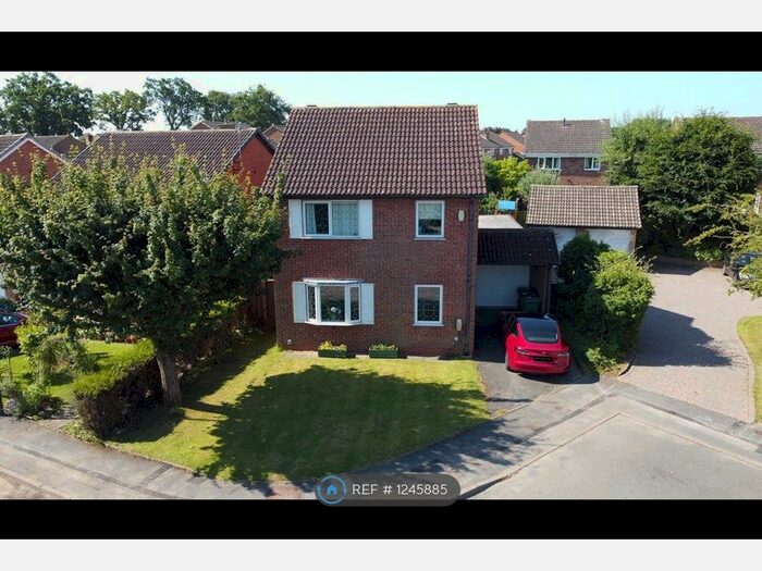 4 Bedroom Detached House To Rent In Sherdmore Croft, Shirley, Solihull B90