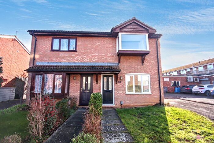 2 Bedroom Detached House For Sale In B Rookery Place, Fenstanton, Huntingdon, Cambridgeshire, PE28