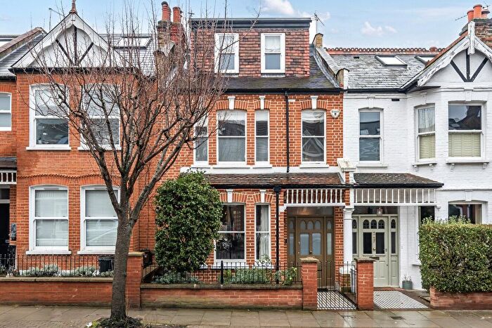 4 Bedroom Terraced House For Sale In Elsenham Street, Southfields, London, SW18