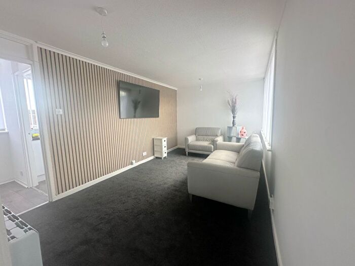 1 Bedroom Flat For Sale In Lancaster Way, Thornaby, TS17