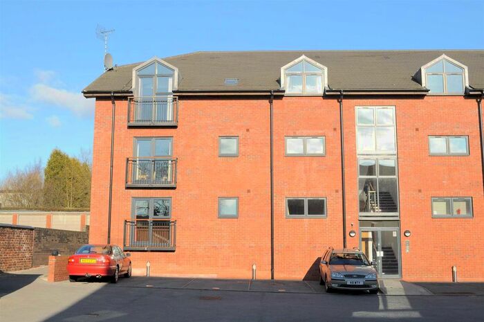 2 Bedroom Flat To Rent In Limelock Court, Newcastle Road, Stone, ST15