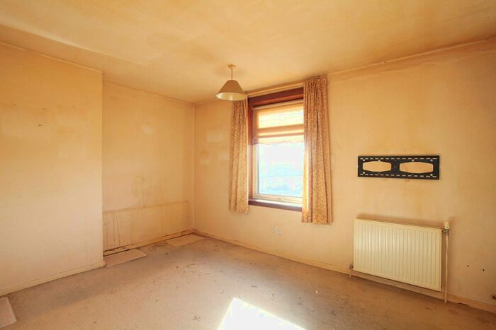 2 Bedroom Semi-Detached House For Sale In Lochiebank Crescent, Auchtermuchty, Fife, KY14