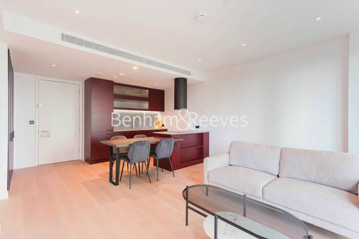 1 Bedroom Flat To Rent In Viaduct Gardens, Nine Elms, SW11