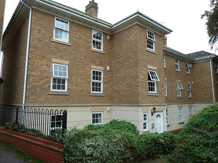 2 Bedroom Flat To Rent In Scholars Court, Derngate, Northampton, NN1