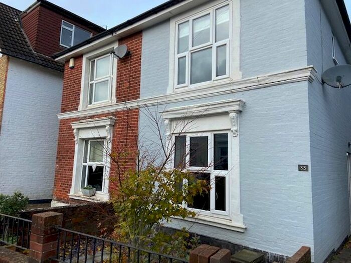 3 Bedroom Semi-Detached House To Rent In Western Road, Tunbridge Wells, TN1