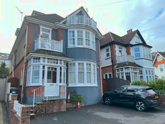 2 Bedroom Flat To Rent In Alum Chine, BH4