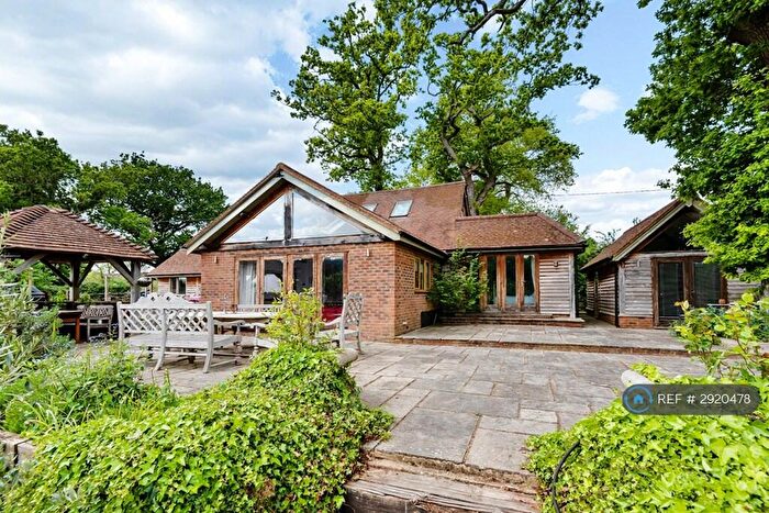3 Bedroom Detached House To Rent In Prestwick Lane, Chiddingfold, Godalming, GU8