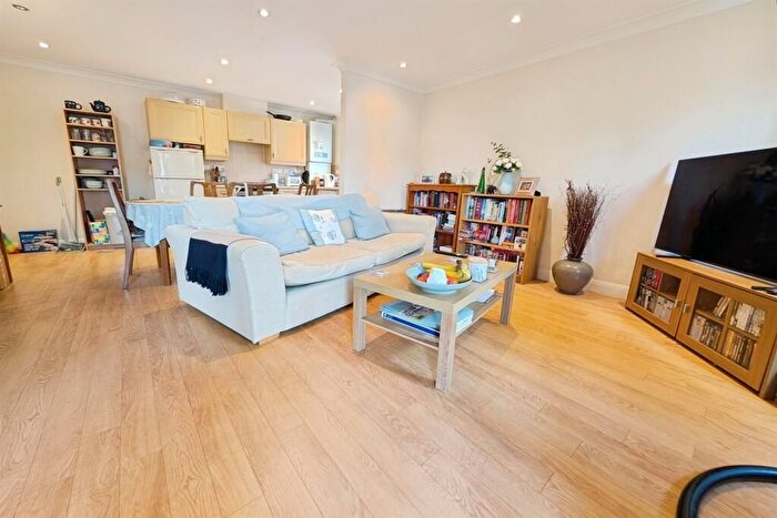 2 Bedroom Terraced House To Rent In Grove Road North, Southsea, PO5