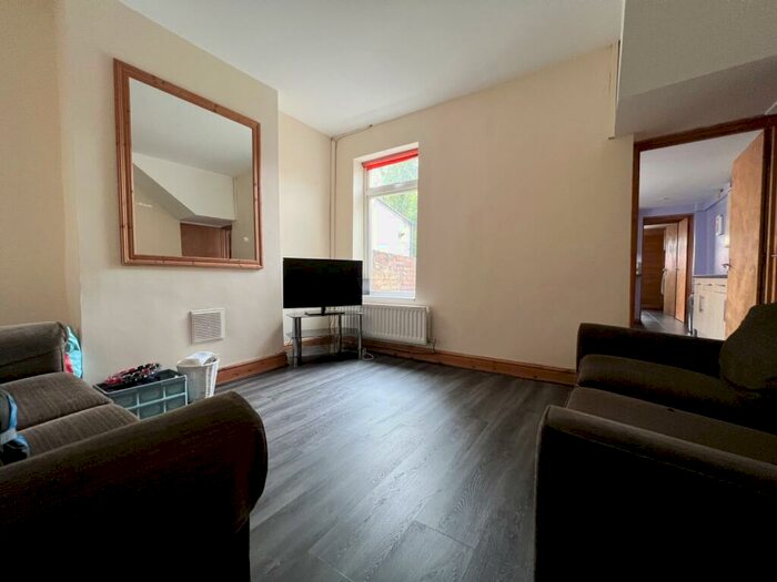 4 Bedroom Terraced House To Rent In Rhymney Street, Cathays, CF24