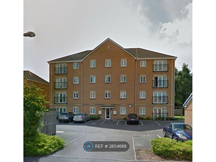 2 Bedroom Flat To Rent In Wyncliffe Gardens, Cardiff, CF23
