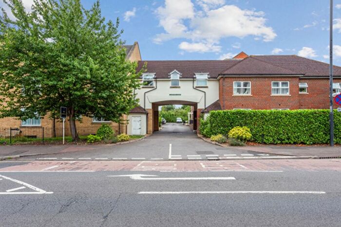 2 Bedroom Apartment To Rent In Clarence Road Windsor, SL4