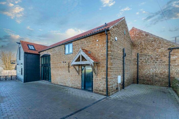 3 Bedroom Barn Conversion For Sale In Primrose Barn, LE14