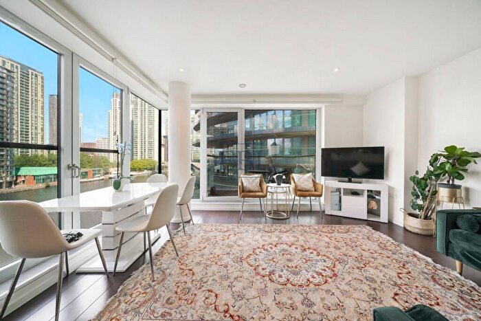 2 Bedroom Apartment For Sale In Baltimore Wharf, London, E14