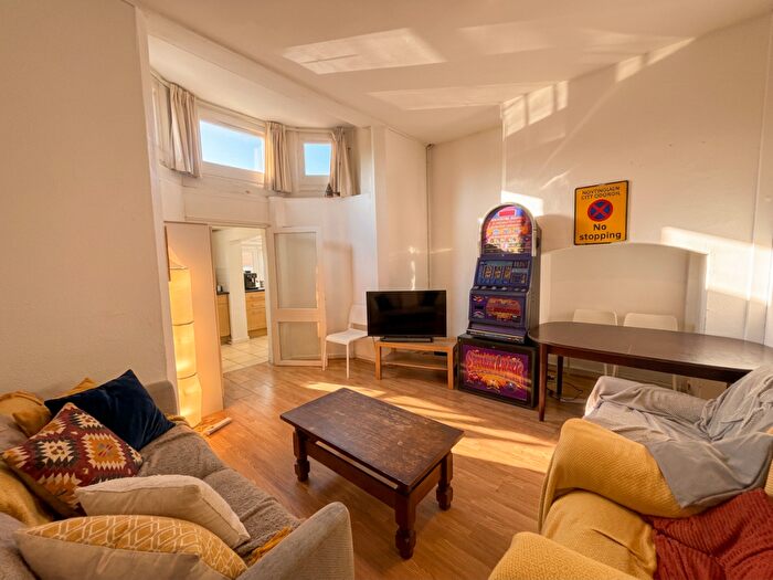 4 Bedroom Flat To Rent In Forest Road West F - Bed Ex Bills, Arboretum, East Midlands, NG7