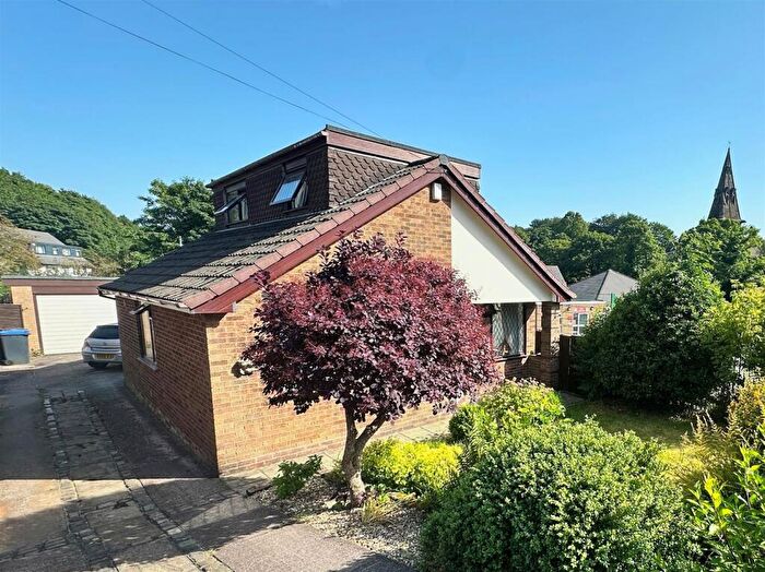 3 Bedroom Detached Bungalow To Rent In New Lane, Brown Edge, ST6