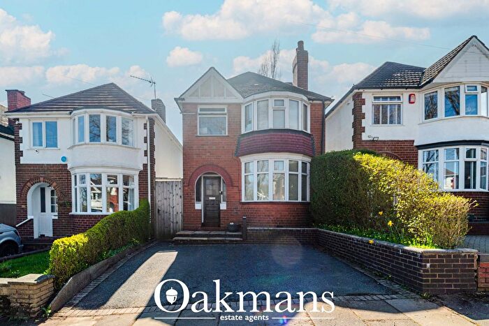 3 Bedroom Detached House For Sale In Trevanie Avenue, Quinton, Birmingham, West Midlands, B32