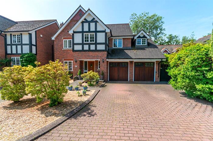 5 Bedroom Detached House For Sale In Cornmill Close, Warmingham, CW11