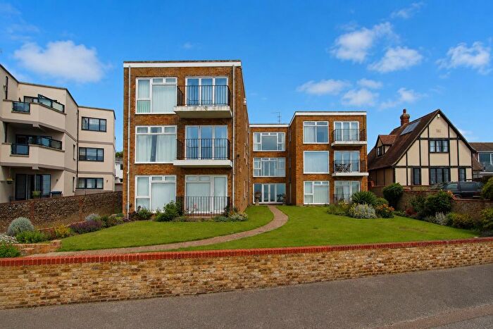 2 Bedroom Flat For Sale In Eastern Esplanade, Broadstairs, CT10