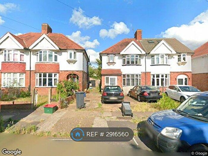 3 Bedroom Semi-Detached House To Rent In Lyncroft Gardens, Hounslow, TW3