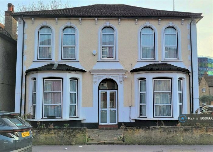 6 Bedroom Detached House To Rent In Campbell Road, Croydon, CR0