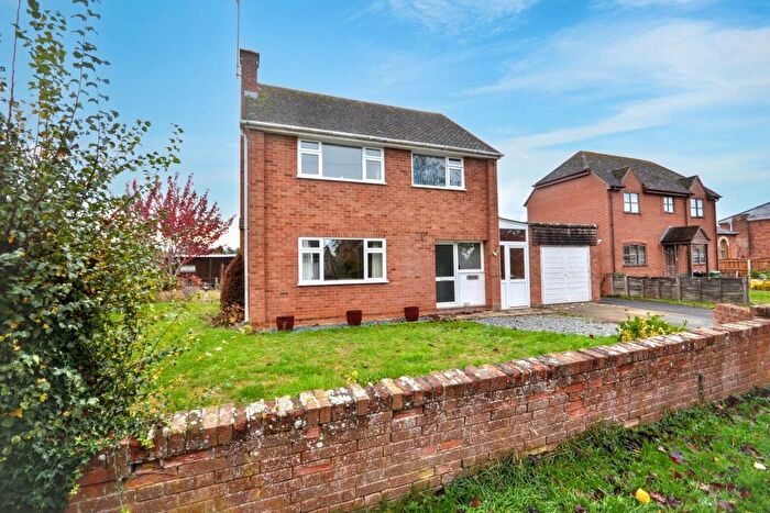 3 Bedroom Detached House For Sale In Chapel Lane, Kinsham, Tewkesbury, Gloucestershire, GL20