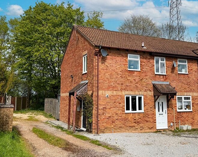 2 Bedroom End Of Terrace House For Sale In Tides Way, Marchwood, SO40