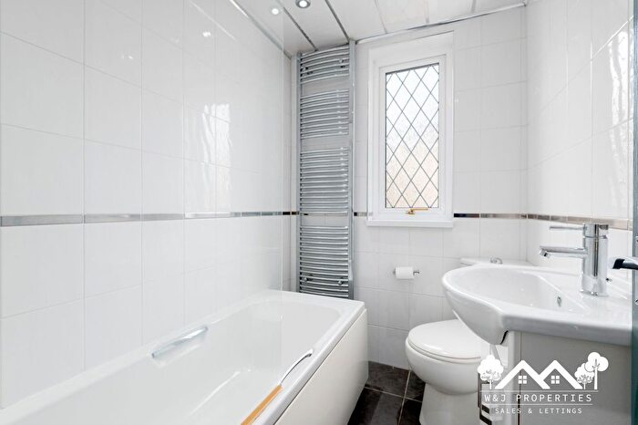 2 Bedroom Semi-Detached House For Sale In Haworth Avenue, Baxenden, Accrington, BB5