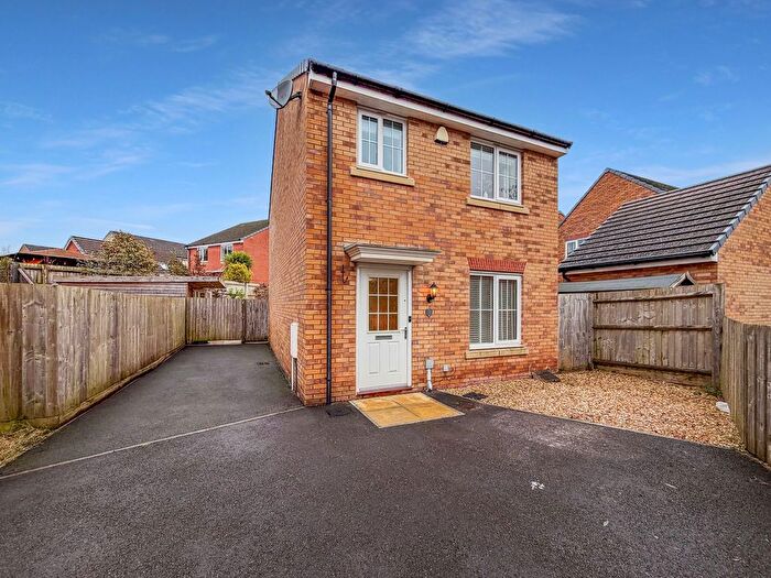 3 Bedroom Detached House For Sale In Bro Ger-Y-Nant, Caerphilly, CF83