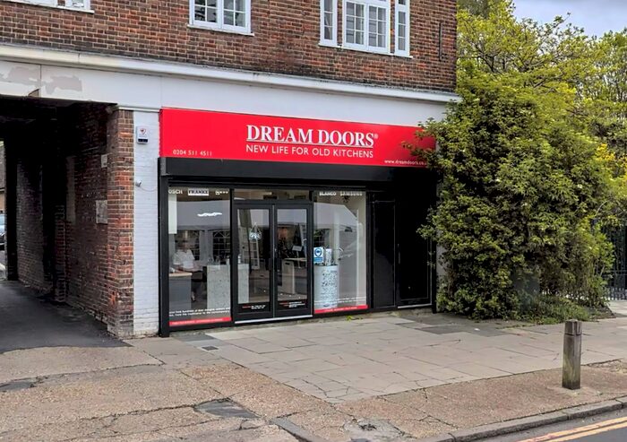 Property To Rent In Market Place, London, NW11