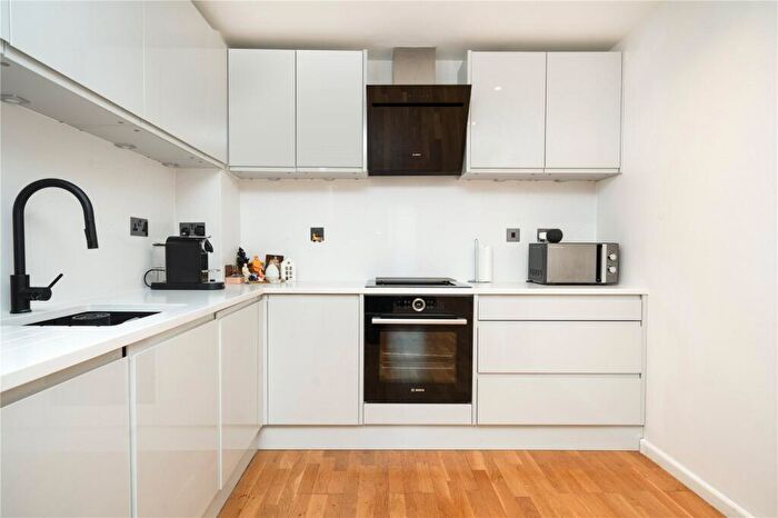 1 Bedroom Apartment To Rent In Ability Place, Millharbour, Canary Wharf, London, E14