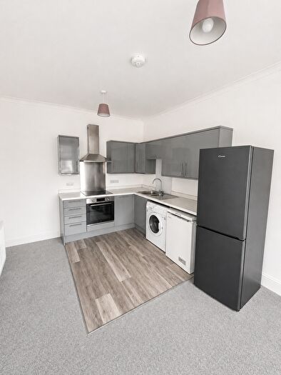 2 Bedroom Flat To Rent In Moorland Road, Weston-Super-Mare, BS23