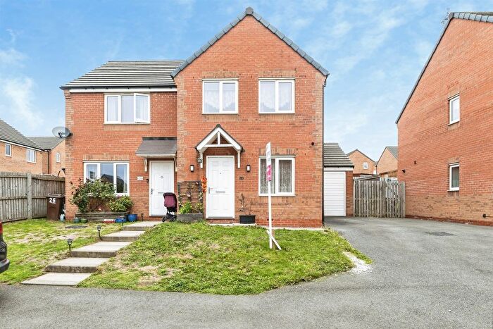 3 Bedroom Semi-Detached House For Sale In Woodland Walk, Upton, Pontefract, WF9