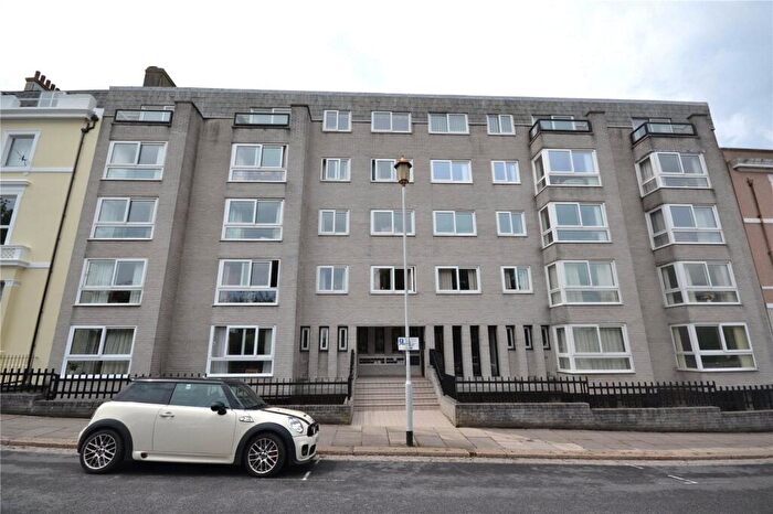 2 Bedroom Flat To Rent In Lockyer Street, Plymouth, Devon, PL1