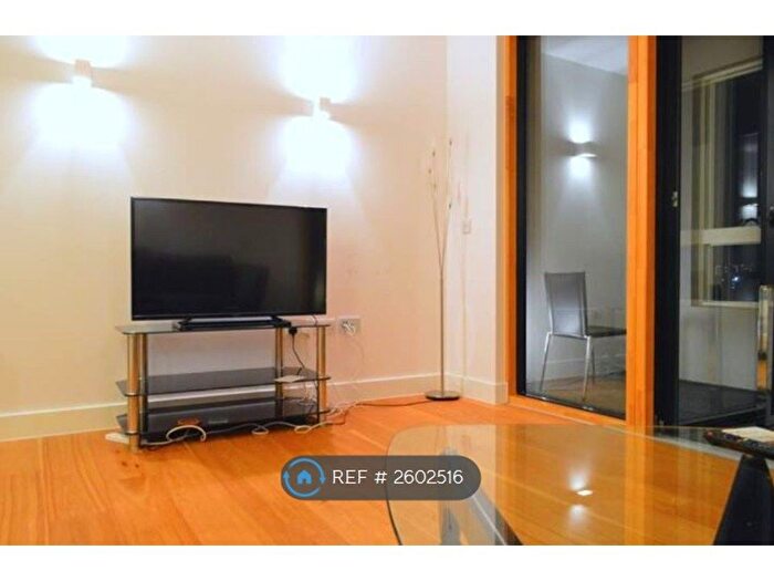 2 Bedroom Flat To Rent In Cotherstone Court, London, E2