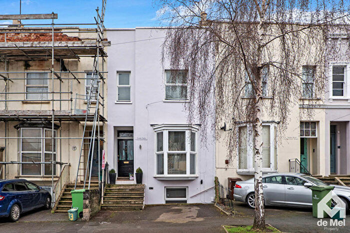 4 Bedroom Town House For Sale In Christchurch Terrace, Malvern Road, Cheltenham, GL50
