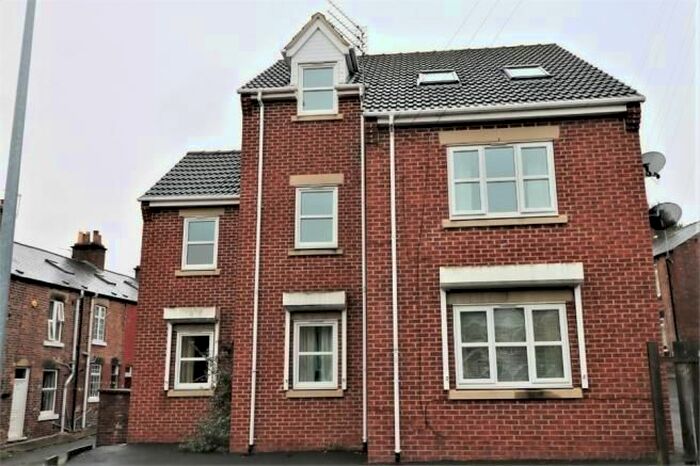 2 Bedroom Flat To Rent In Pindar Oaks Cottages, Barnsley, S70