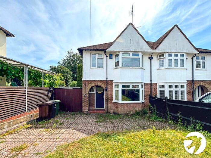 3 Bedroom Semi-Detached House For Sale In Glebe Lane, Maidstone, Kent, ME16