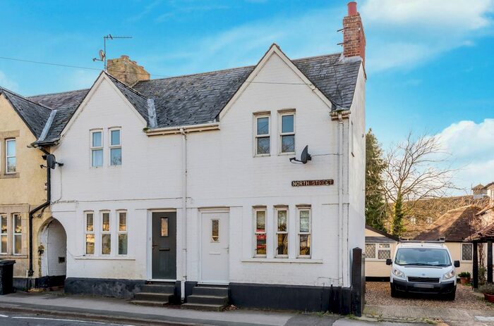 2 Bedroom End Of Terrace House To Rent In North Street, Thame, OX9