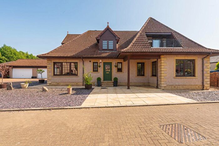 4 Bedroom Detached House For Sale In Riverbank Court, East Whitburn, EH47