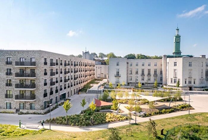 1 Bedroom Apartment For Sale In Forest Road, Walthamstow, E17