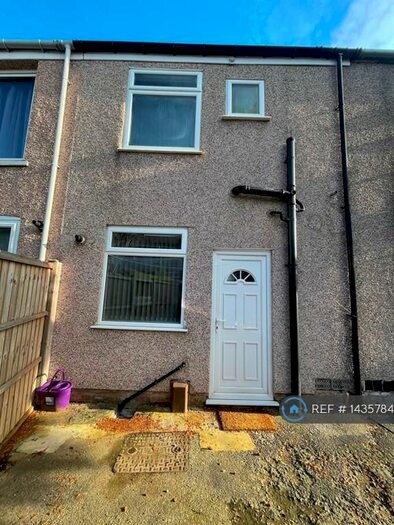 2 Bedroom Terraced House To Rent In Park Lane, Chesterfield, S41
