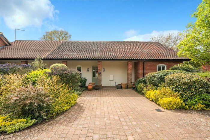 2 Bedroom Bungalow For Sale In Amberfield Drive, Nacton, Ipswich, Suffolk, IP10