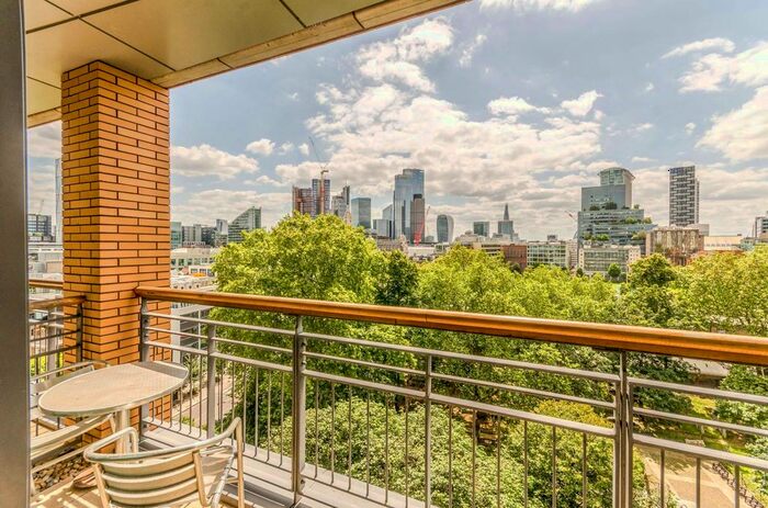 2 Bedroom Flat To Rent In Lexington Apartments, City, London, EC1Y