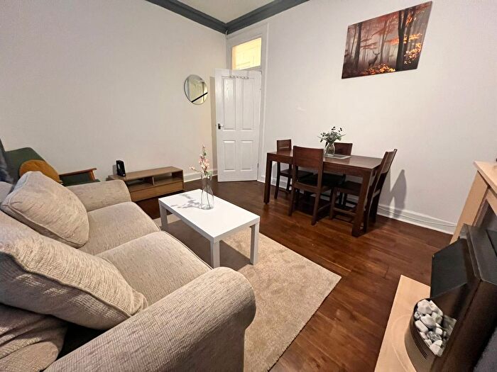 1 Bedroom Flat To Rent In Leven Street, Edinburgh, EH3