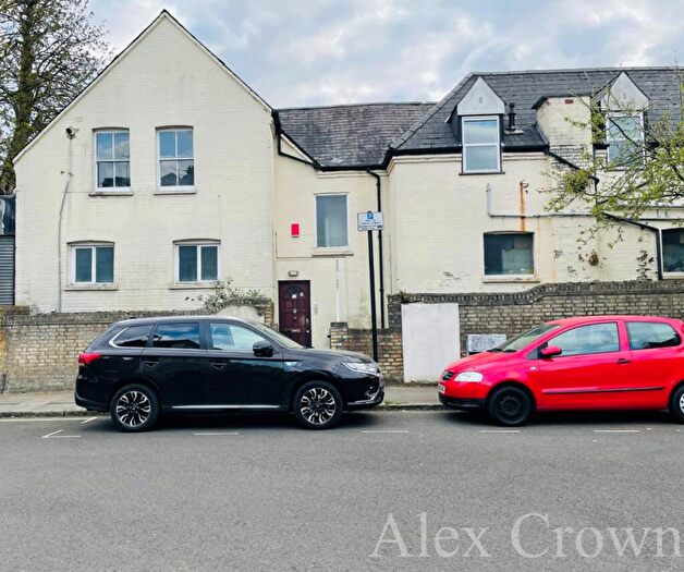 2 Bedroom Flat To Rent In Beacon Hill, Holloway, N7