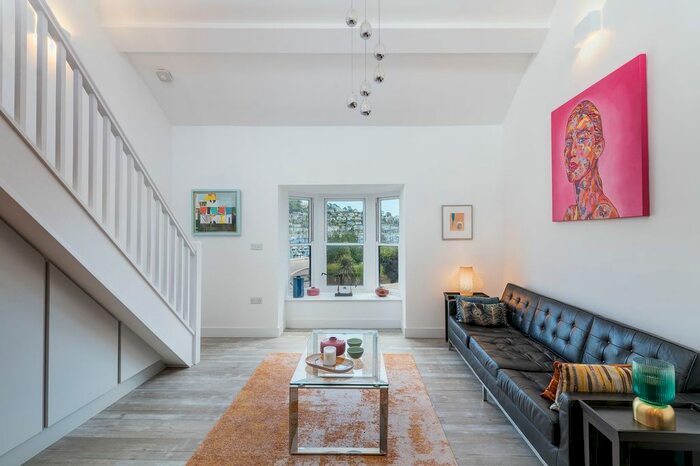 3 Bedroom Property For Sale In Aloft, Coombe Road, Dartmouth, TQ6