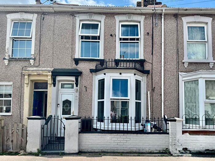 3 Bedroom Terraced House For Sale In Winstanley Road, Sheerness, ME12