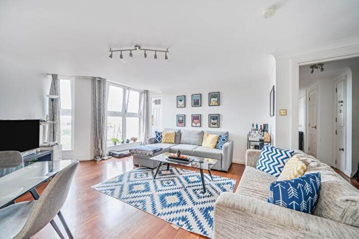 2 Bedroom Flat For Sale In Blazer Court, St Johns Wood Road, London, NW8