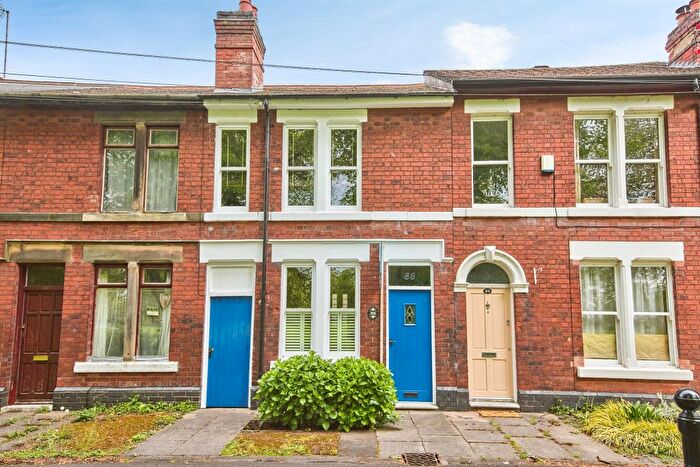 3 Bedroom Terraced House For Sale In Chester Green Road, Chester Green, Derby, DE1